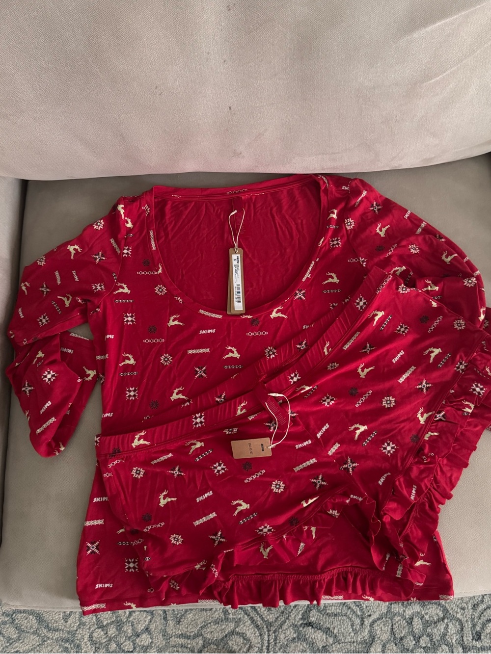 SKIMS Sleep Cranberry Vintage Deer Print Scoop Neck Top & Ruffle Shorts Set